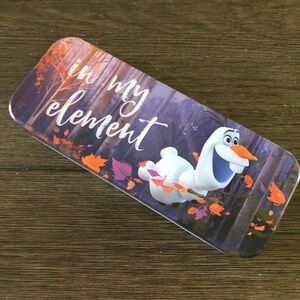 Disney Frozen Olaf Shoot tin pencil case